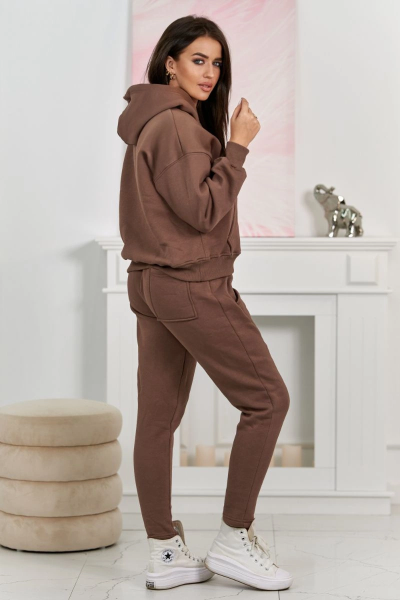 Insulated set sweatshirt + mocca pants