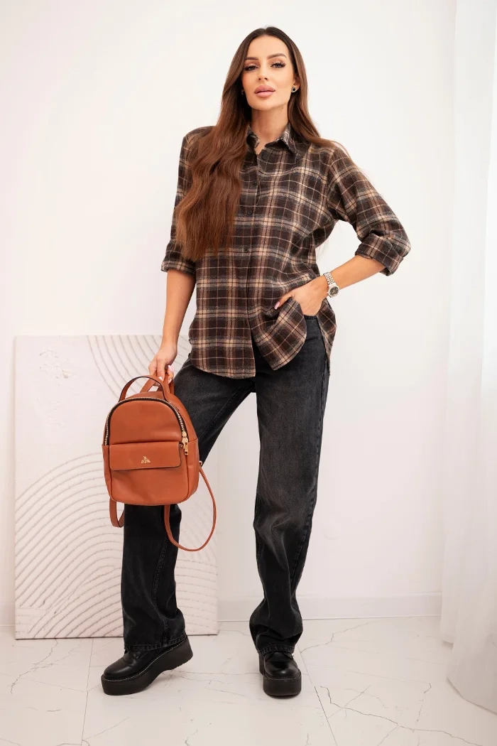 Kesi Włoski Women's cotton checkered shirt with a longer back brown + camel