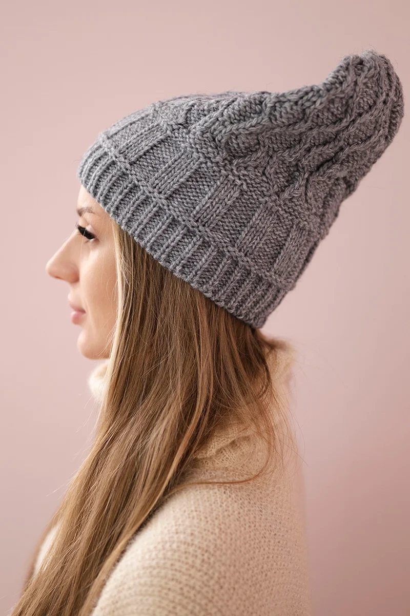 marka niezdefiniowana Cap with fleece Marta K231 dark gray