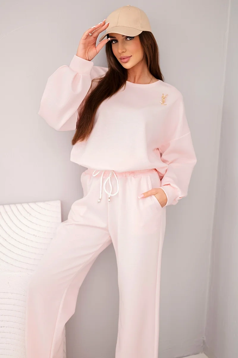 Dámská souprava s brož a rovnými kalhotami