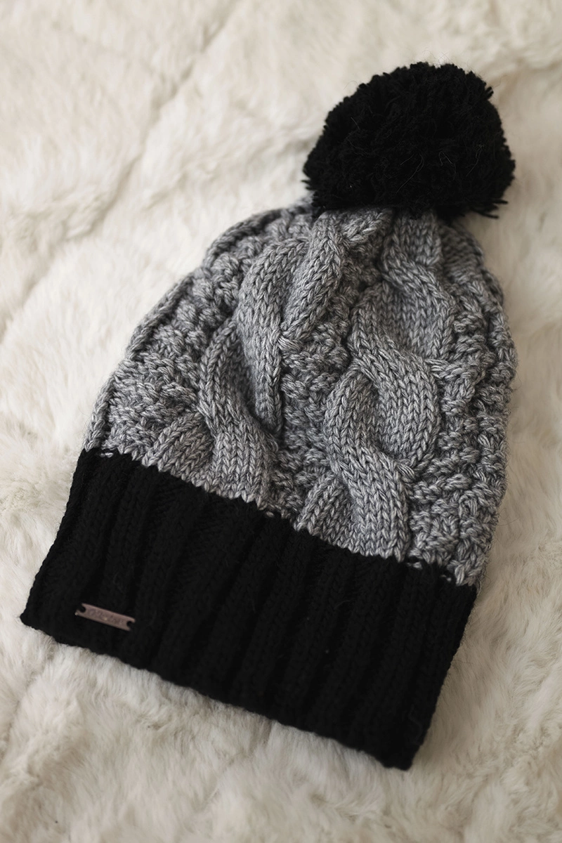marka niezdefiniowana Cap with fleece Paris K212 gray+black