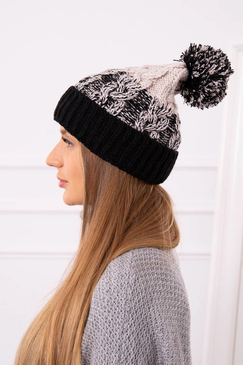 Kesi Cap with a pompom Abigail K326 beige+black