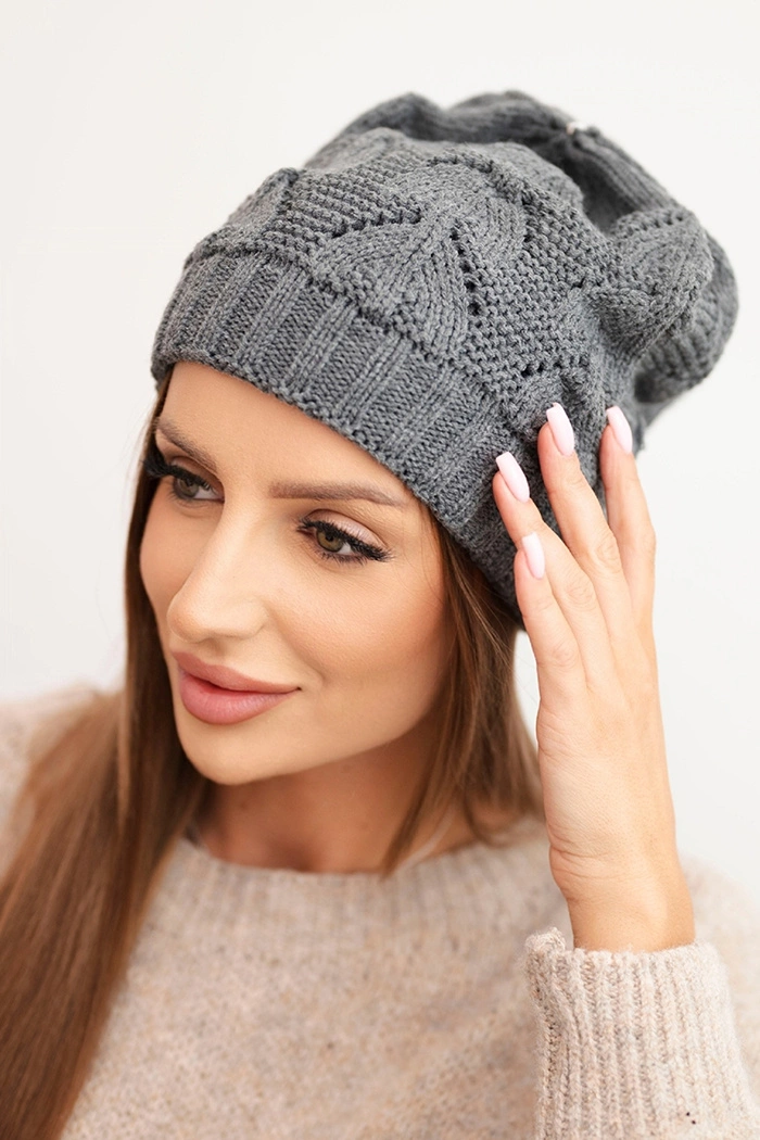 Dámska zimná čiapka s vlnou K432 grafitová