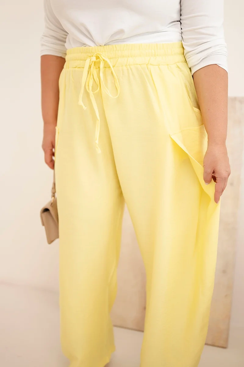 Plus size nohavice Kesi so širokou nohavicou žlté
