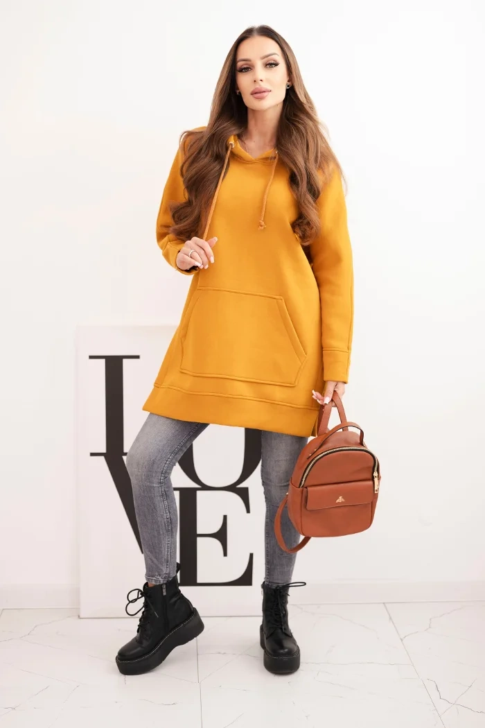 Kesi Insulated sweatshirt with side slits mustard