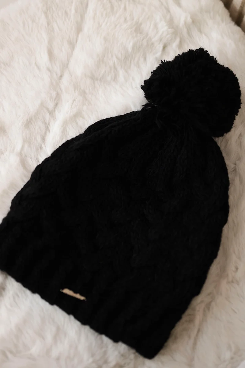 Kesi Cap with fleece Waleria K307 black