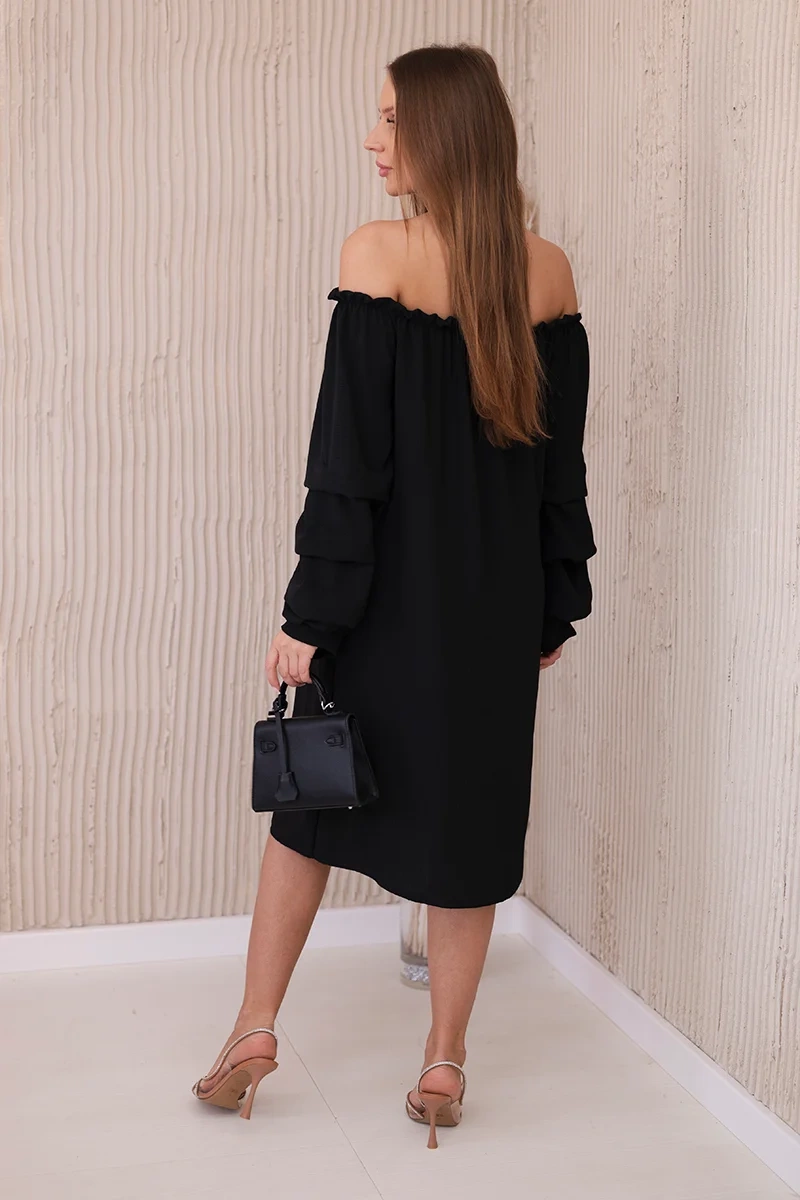 Spanish dress with decorative sleeves black