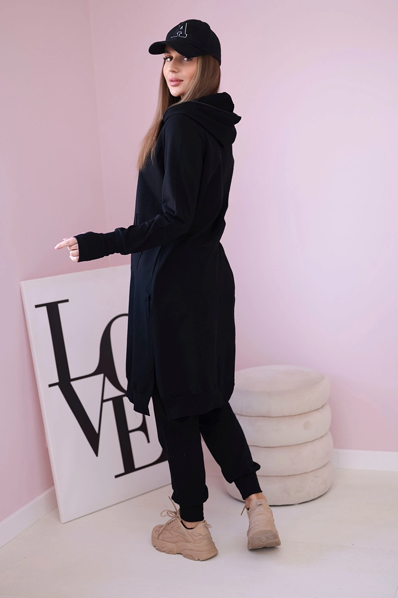 Set of sweatshirt with long side in black color