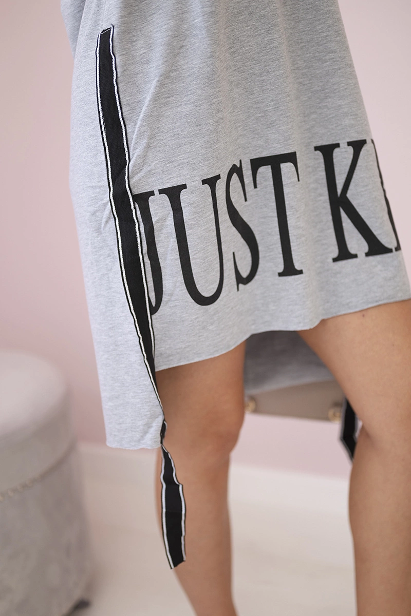 Dress with a hood and a gray print