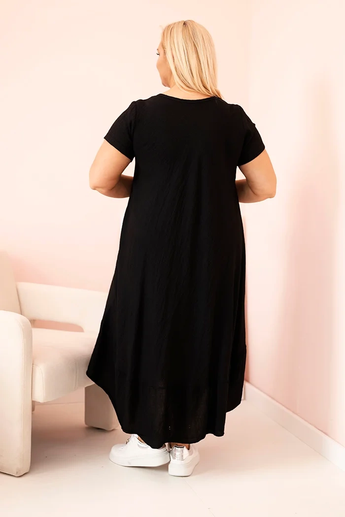 Kesi Włoski Plus size women&#039;s dress with short sleeves and ruffle made of light viscose black