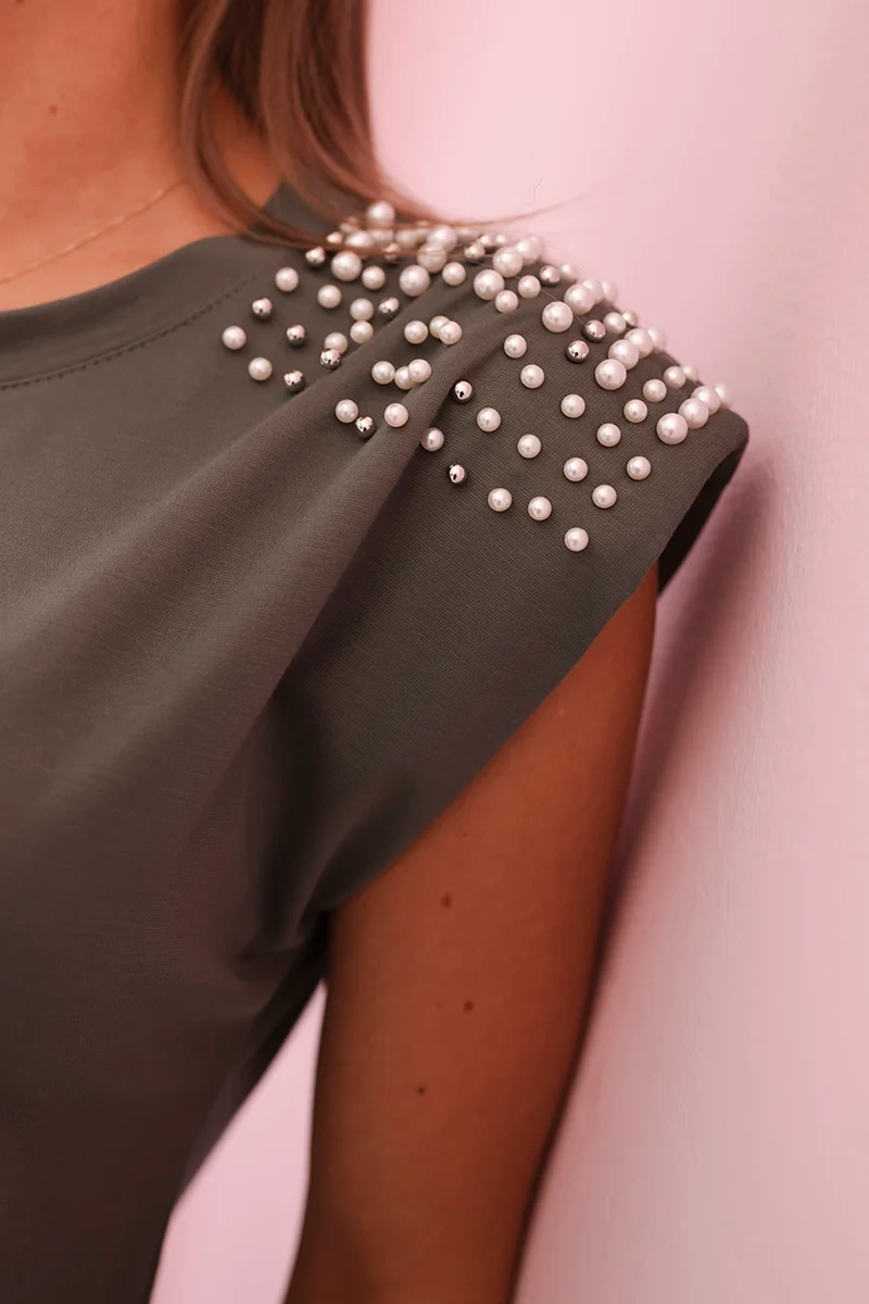 Kesi Włoski Women&#039;s sleeveless viscose blouse with decorative pearls on the shoulders khaki