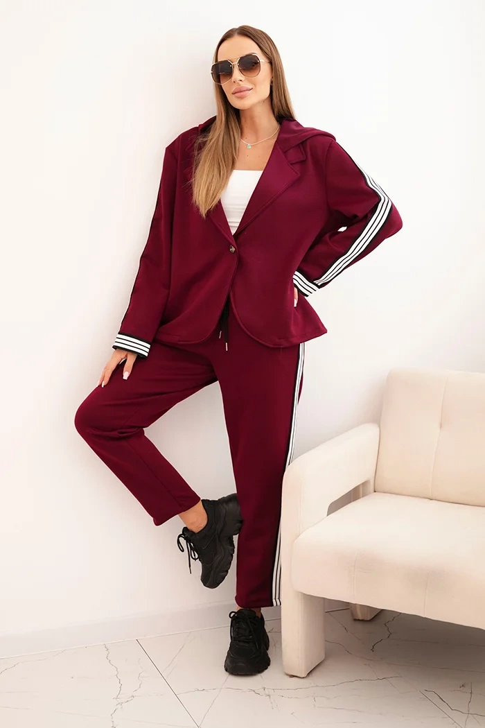 Kesi Włoski Women's set with viscose, featuring piping and a sports jacket plum