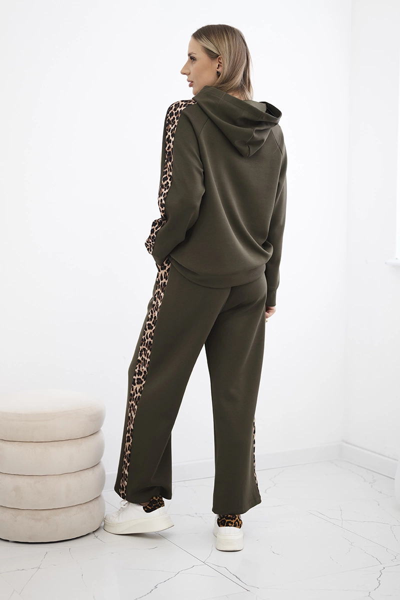 Kesi Włoski Viscose set with leopard stripes khaki