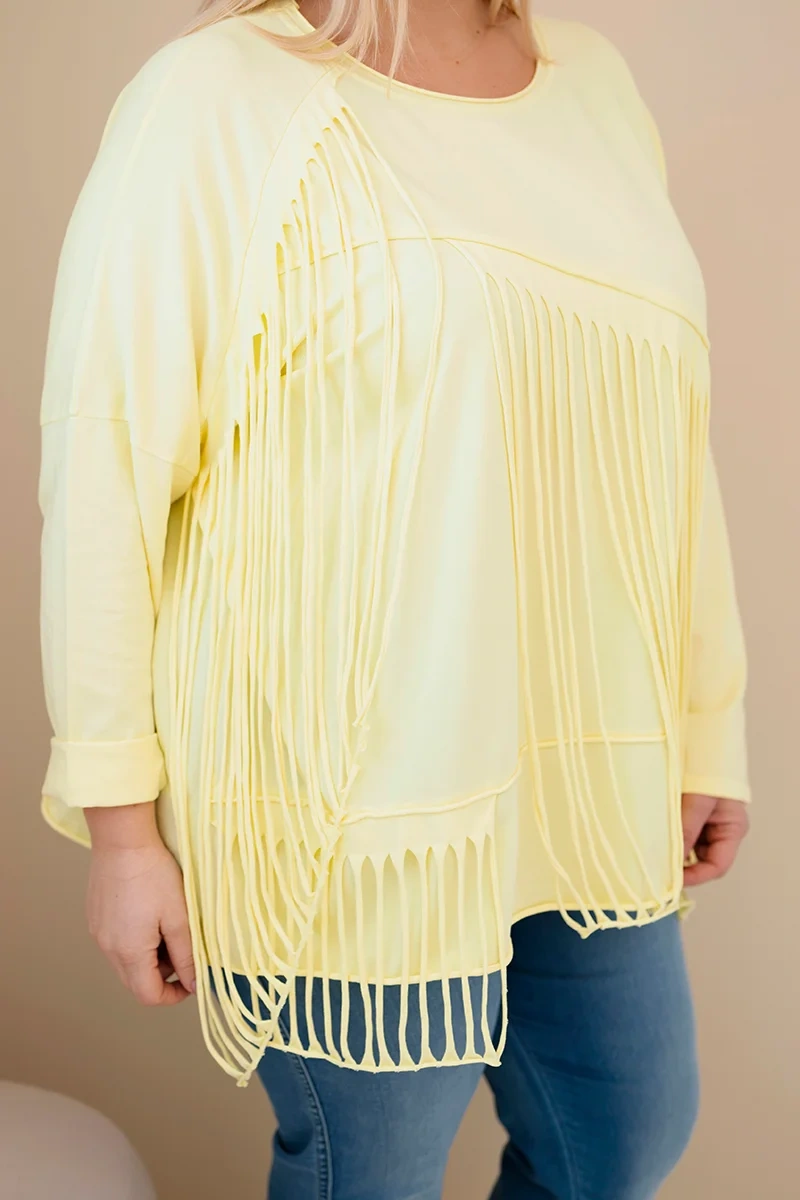 Plus size dámska blúzka s třásněmi žltá