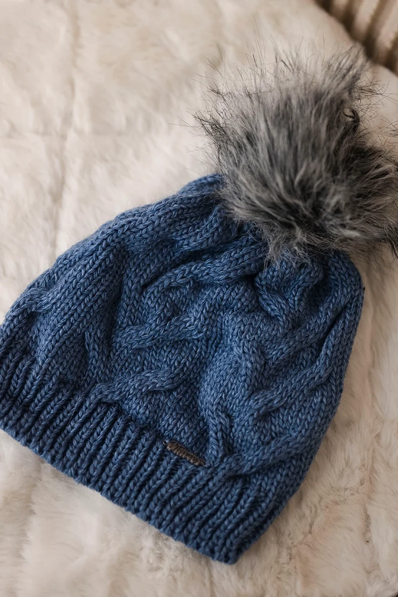 marka niezdefiniowana Cap with fleece Ela K242 jeans