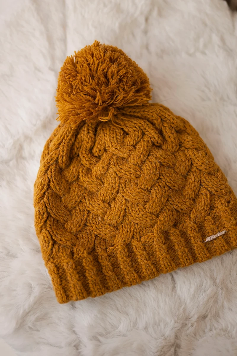 Kesi Cap with fleece Waleria K307 mustard