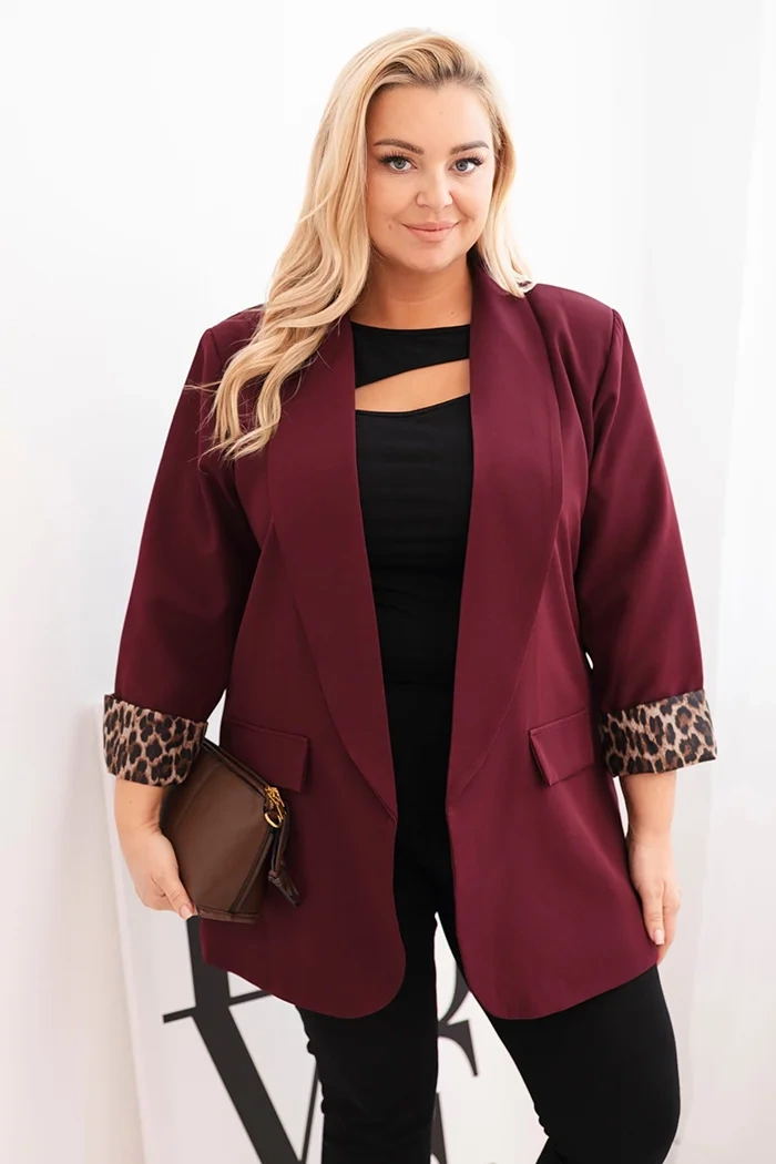 Kesi Włoski Plus Size women&#039;s jacket with plum lining in leopard print purple