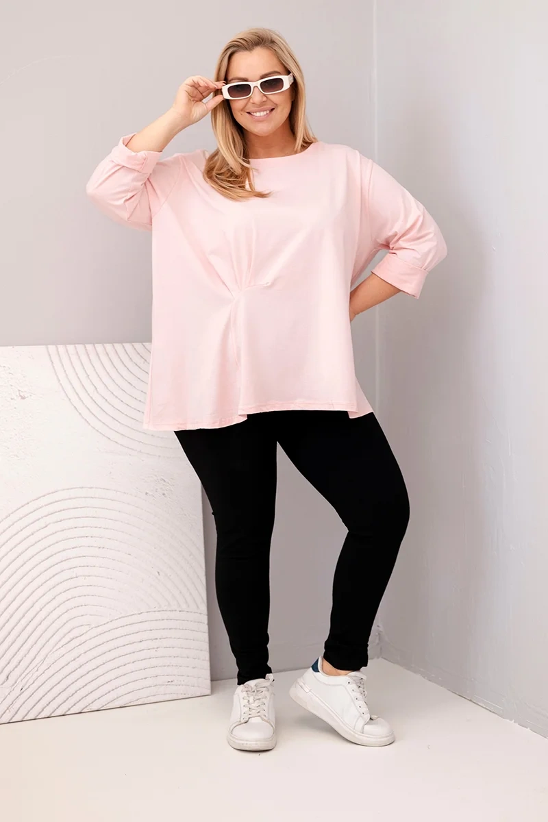 Kesi Włoski Dámska blúzka plus size s bavlnou s dlhým rukávom a nariasením pudrová ružová