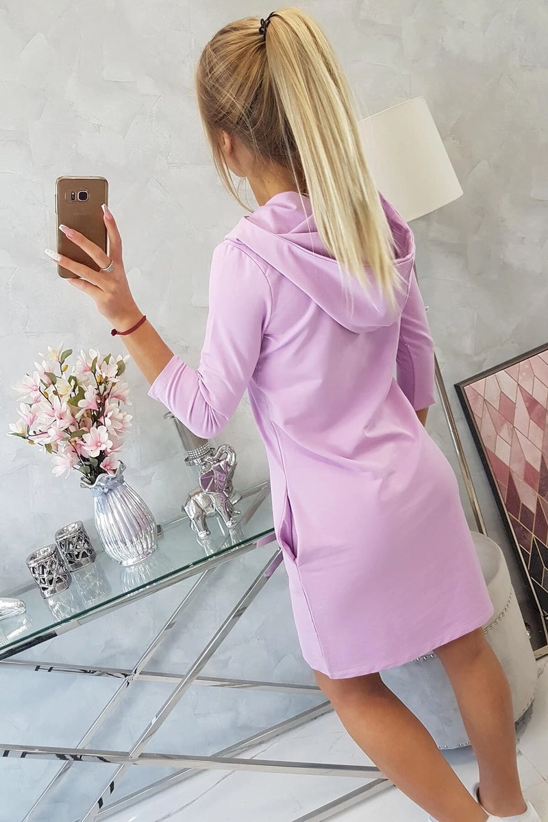Dress with hood and pockets in purple color