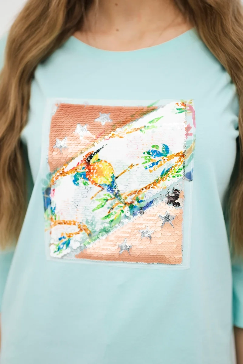 Blouse with 3D Bird mint graphics