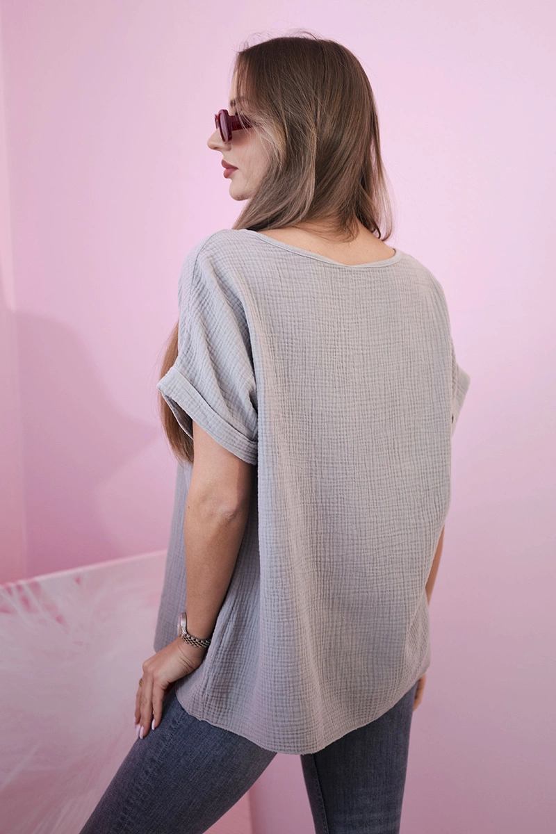Kesi Włoski Muslin blouse with a necklace fango