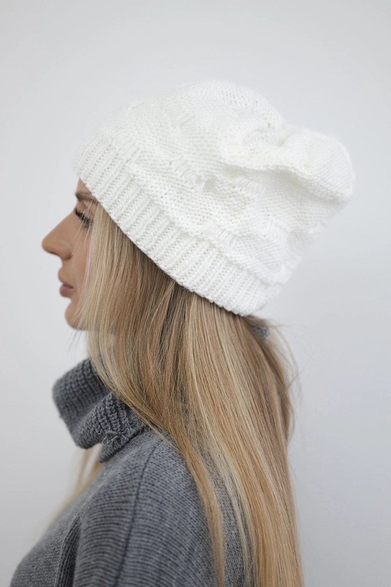 marka niezdefiniowana Women&#039;s cap Nastia K373 white
