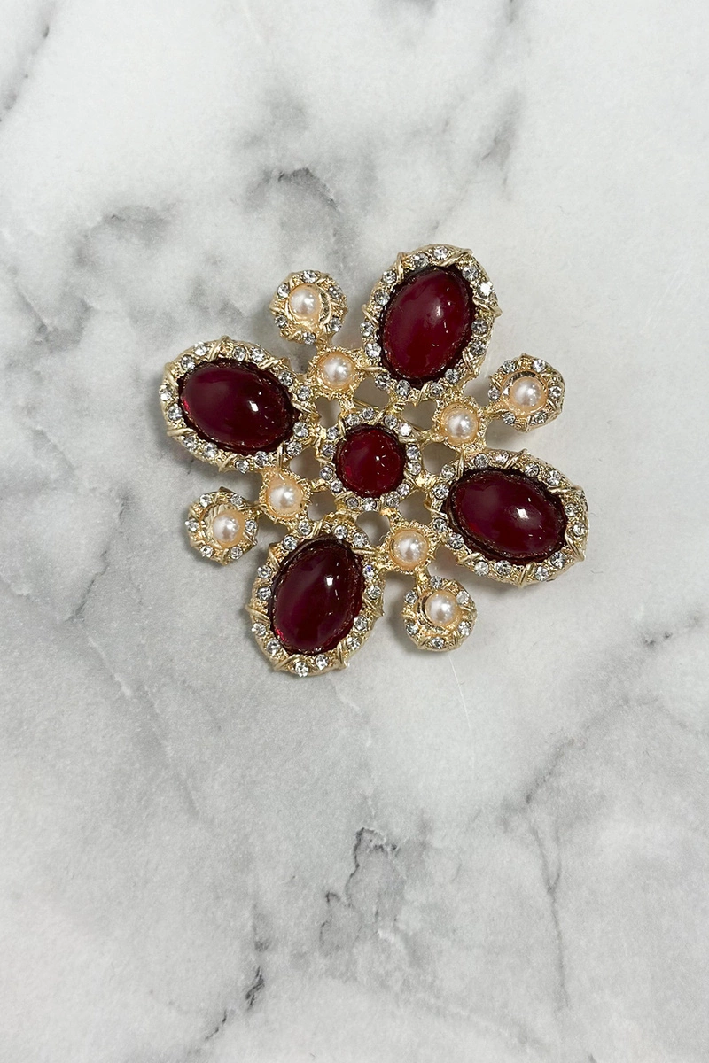 Floral brooch 2 red