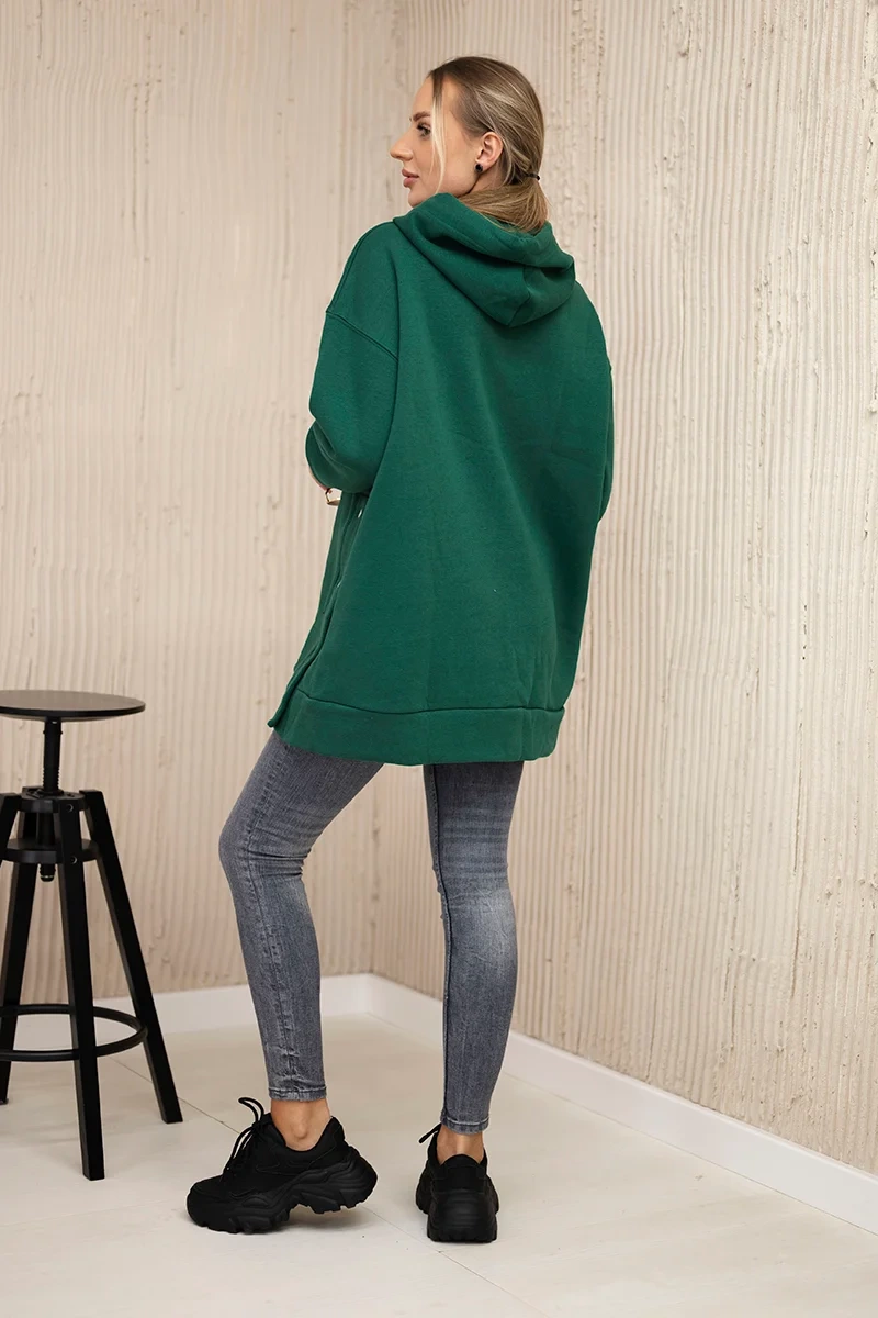Insulated sweatshirt with dark green press studs