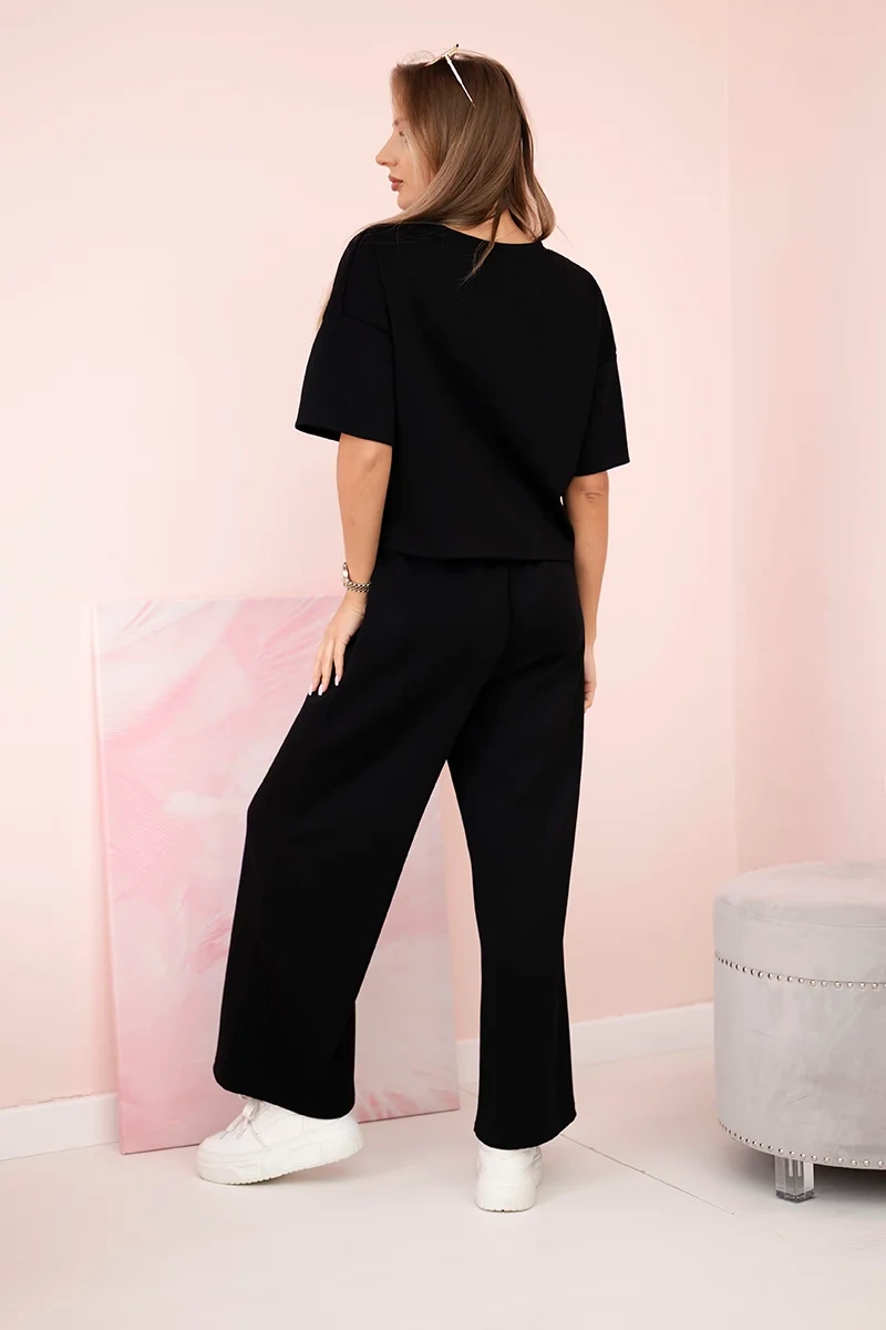 Kesi Włoski Buttery fabric set blouse with a flower + pants black
