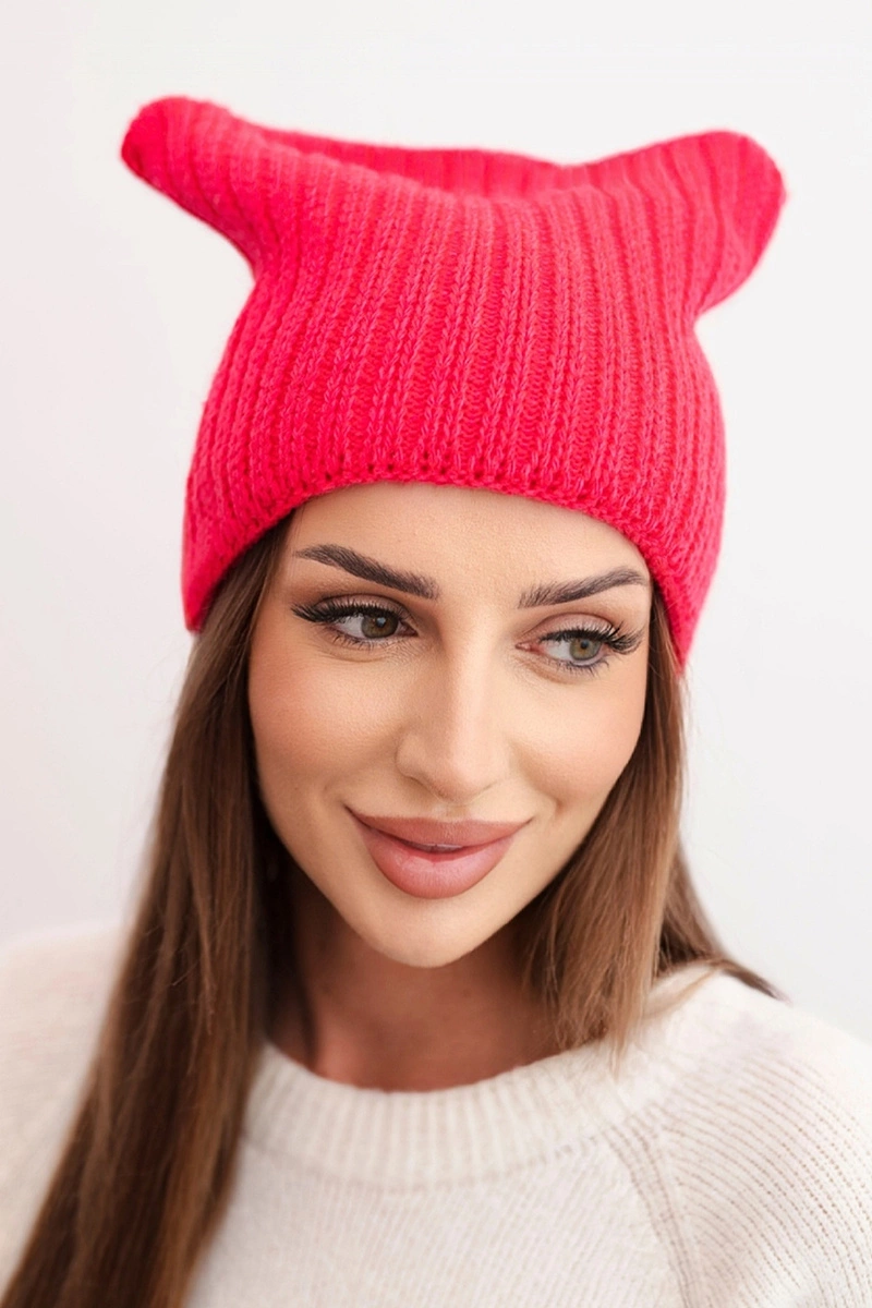 Dámska zimná čiapka s vlnou v štýle mačky