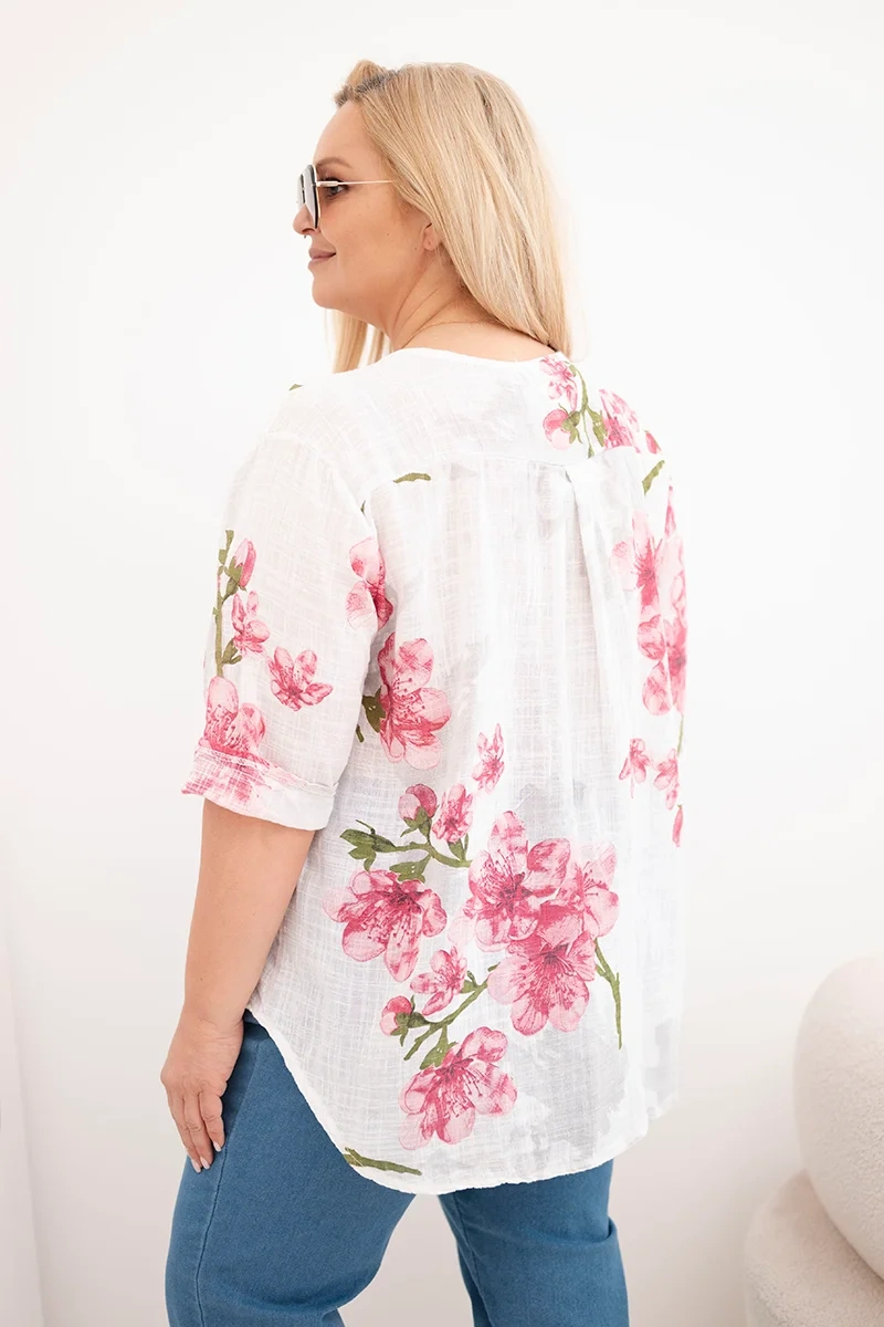 Dámska plus-size blúzka s kvetinovým vzorom