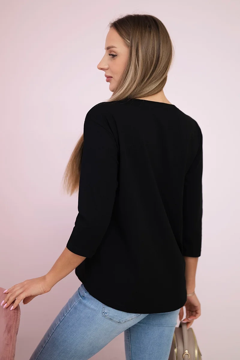 Blouse with graphics and a colorful bow 3D black