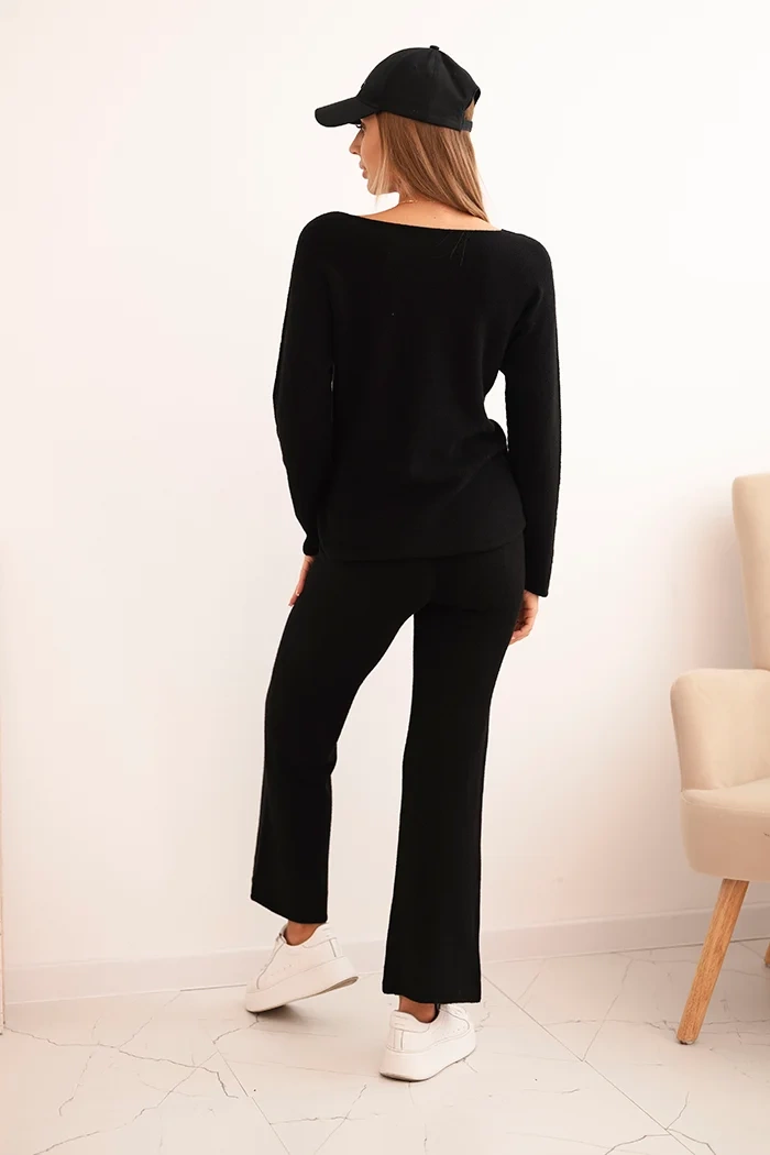 Kesi Włoski Women's sweater set with wide legs and long sleeves black