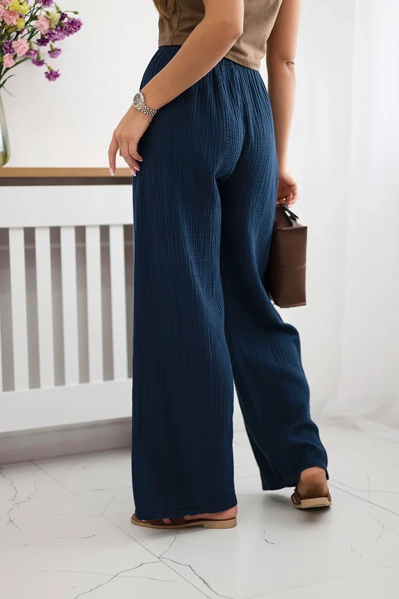 Kesi Włoski Muslin pants with a wide leg navy blue