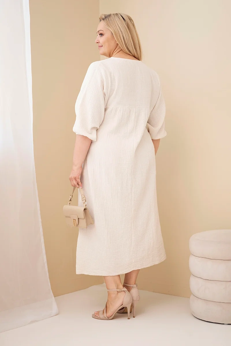 Bavlnené šaty Plus Size s V-výstrihom béžové