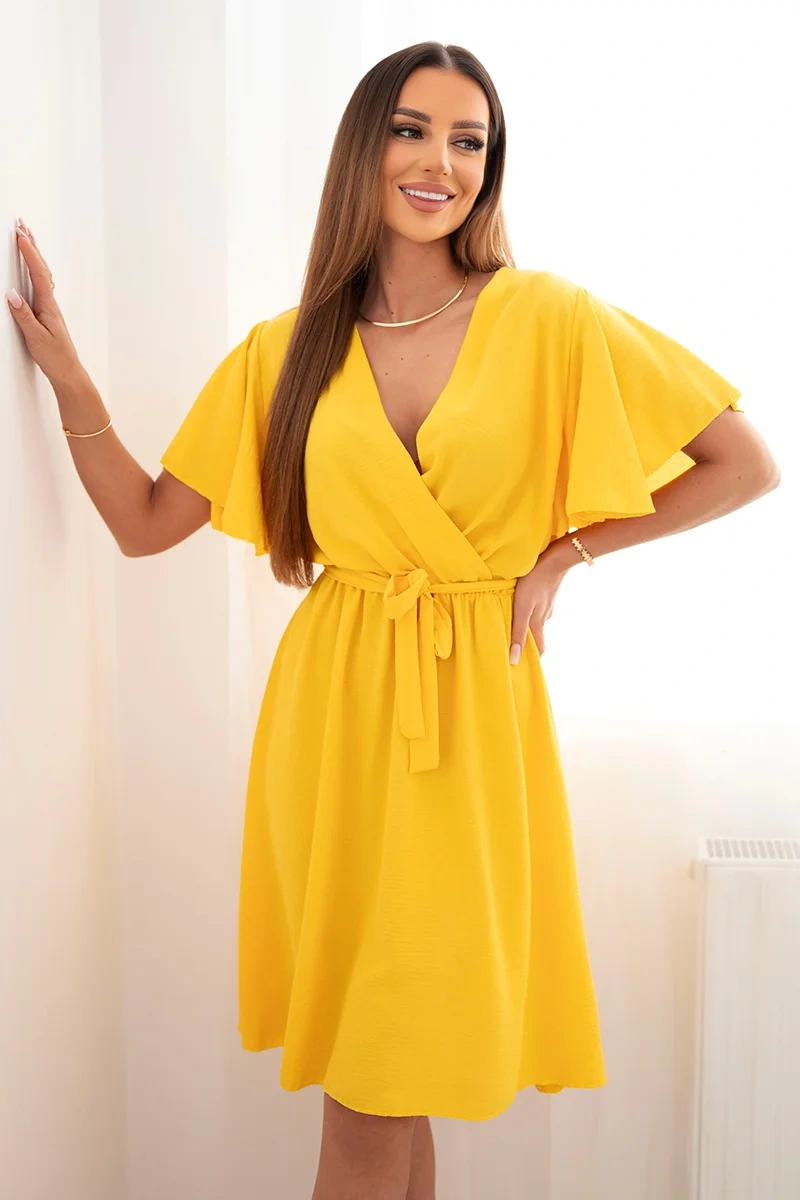 Žluté šaty Kesi Włoski s výstřihem do V