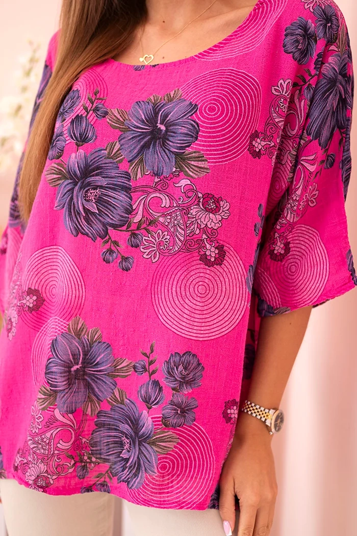 Kesi Włoski Women&#039;s cotton blouse with short sleeves and a floral pattern fuchsia