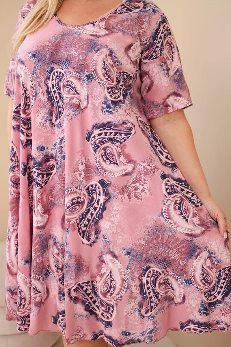 Kesi Włoski dámske plus-size šaty s paisley vzorom