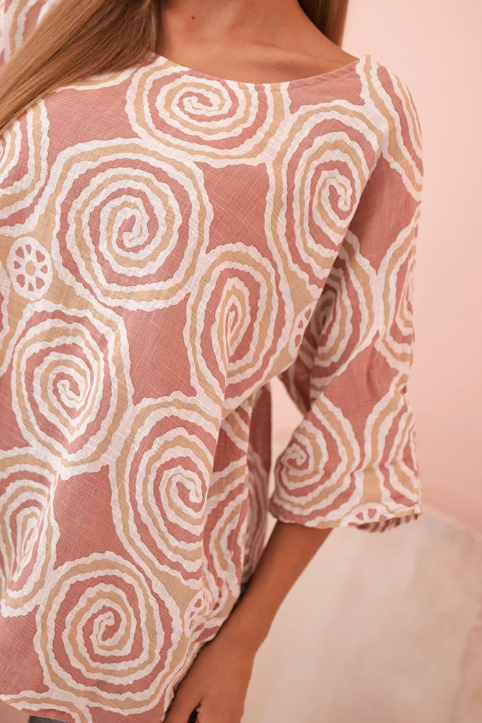 Kesi Włoski Women's cotton blouse with ethnic patterns and rolled-up sleeves dark pink