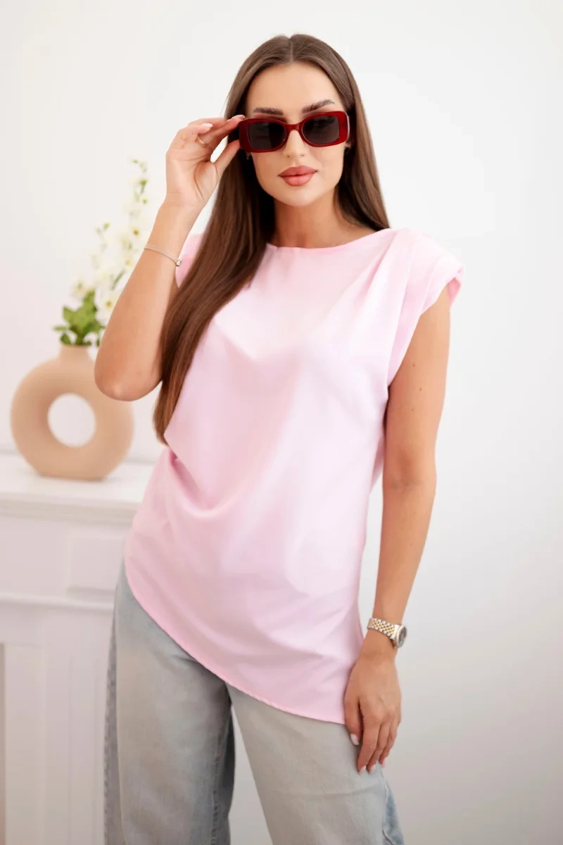 Kesi Włoski Elegant women&#039;s blouse with ruffles and asymmetrical cut Candy Pink