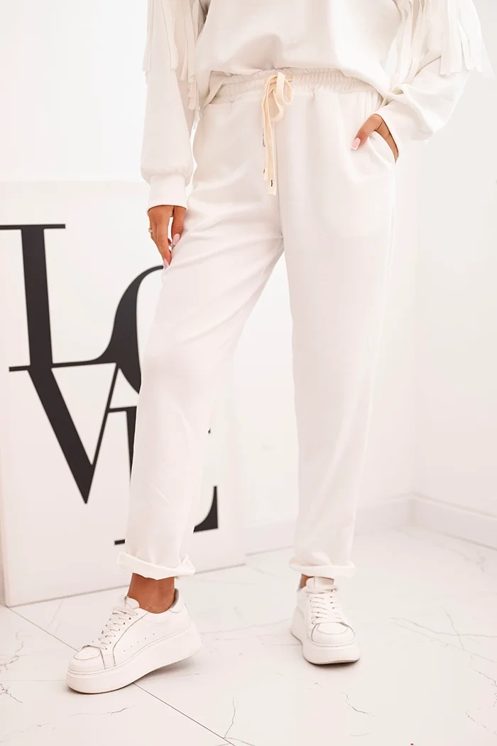 Kesi Włoski Women&#039;s set with fringes on the sleeves butter color ecru