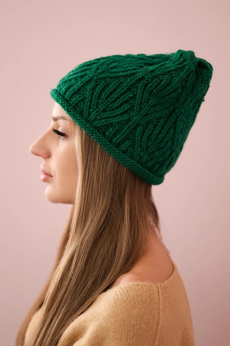 Women&#039;s cap Leaves K245 green