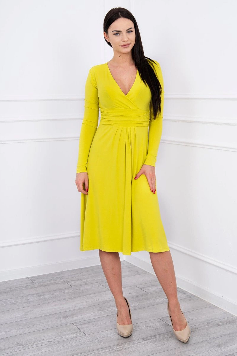 marka niezdefiniowana Dress cut under the bust, long sleeve kiwi