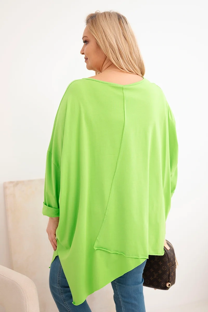 Plus size blúzka s asymetrickým lemom