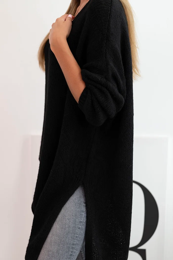 Kesi Włoski Women's asymmetrical wool sweater Plus Size with V-neck black