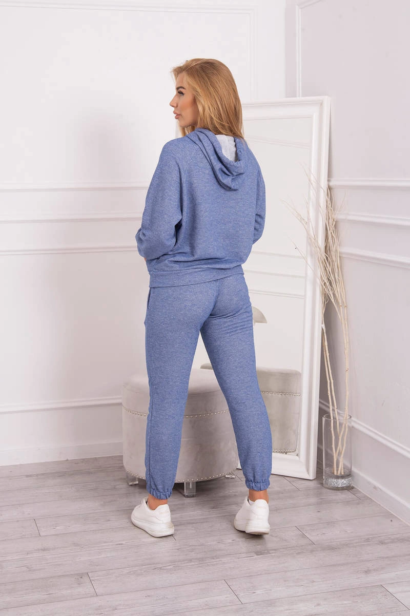 Hoodie complete with jeans