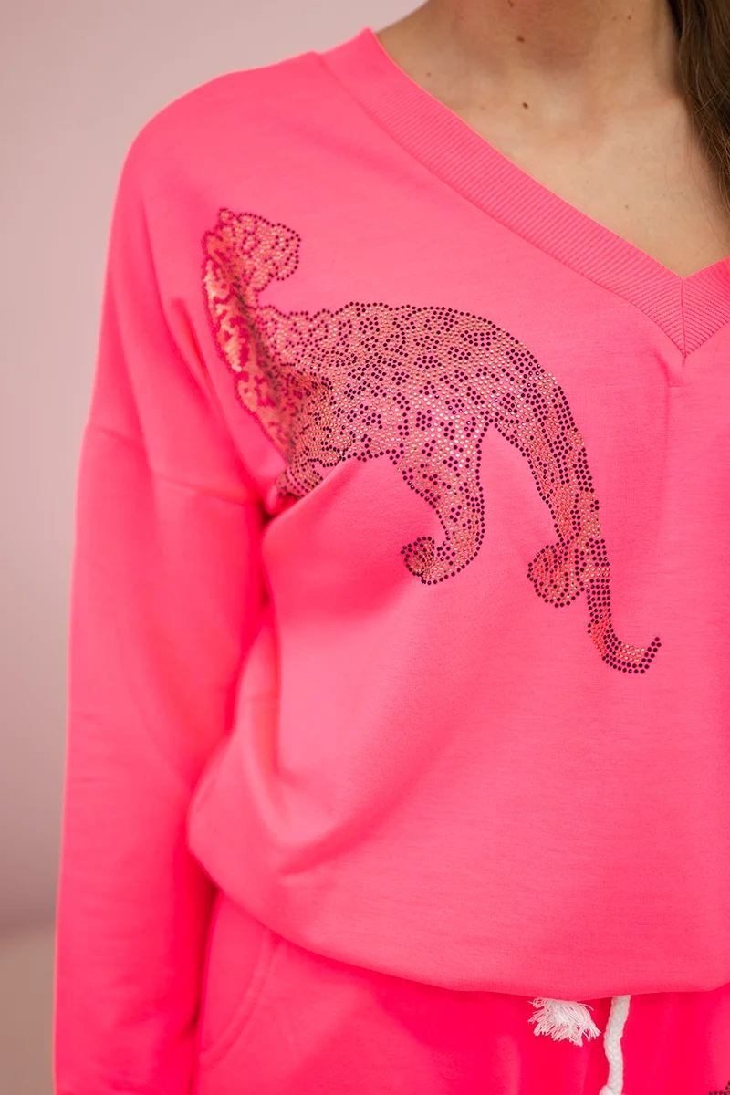 Set with zircon panther pink neon