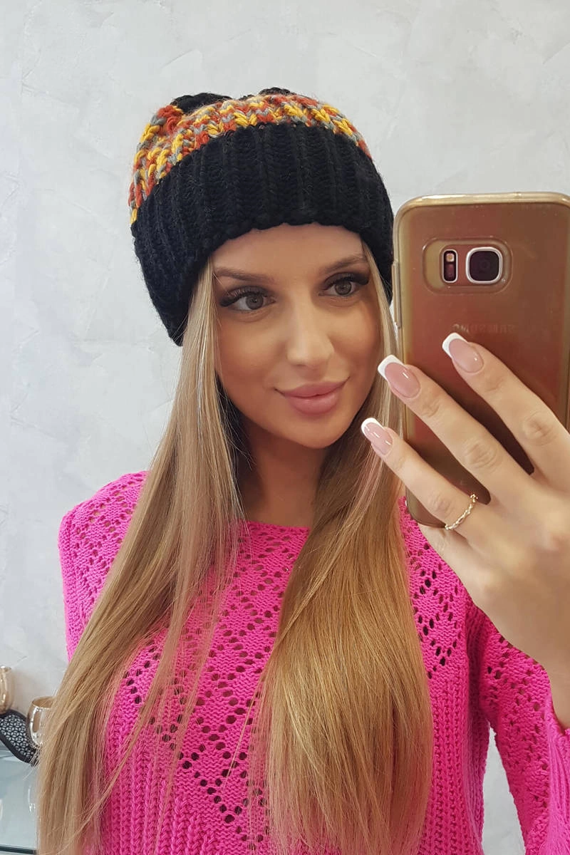 Women&#039;s cap Iris K348 black+mustard