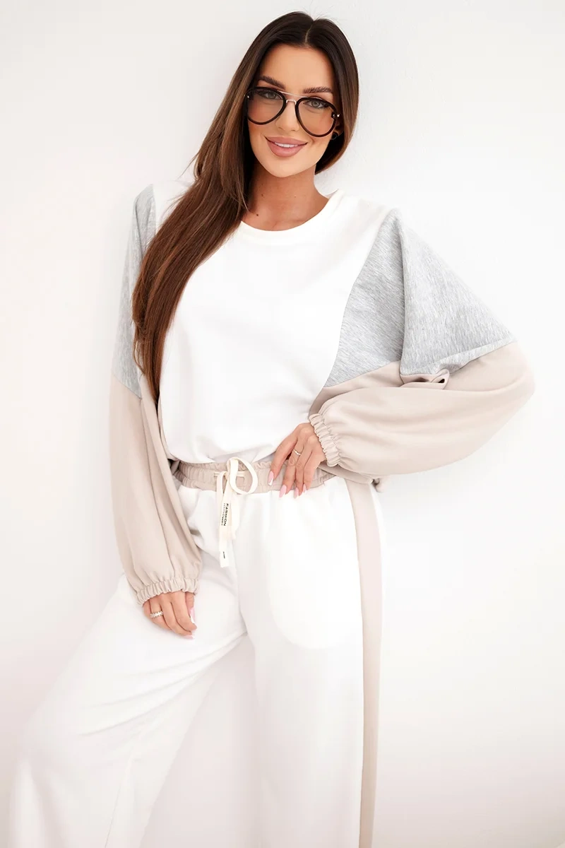 Дамски комплект Kesi с широк суитшърт и широки панталони