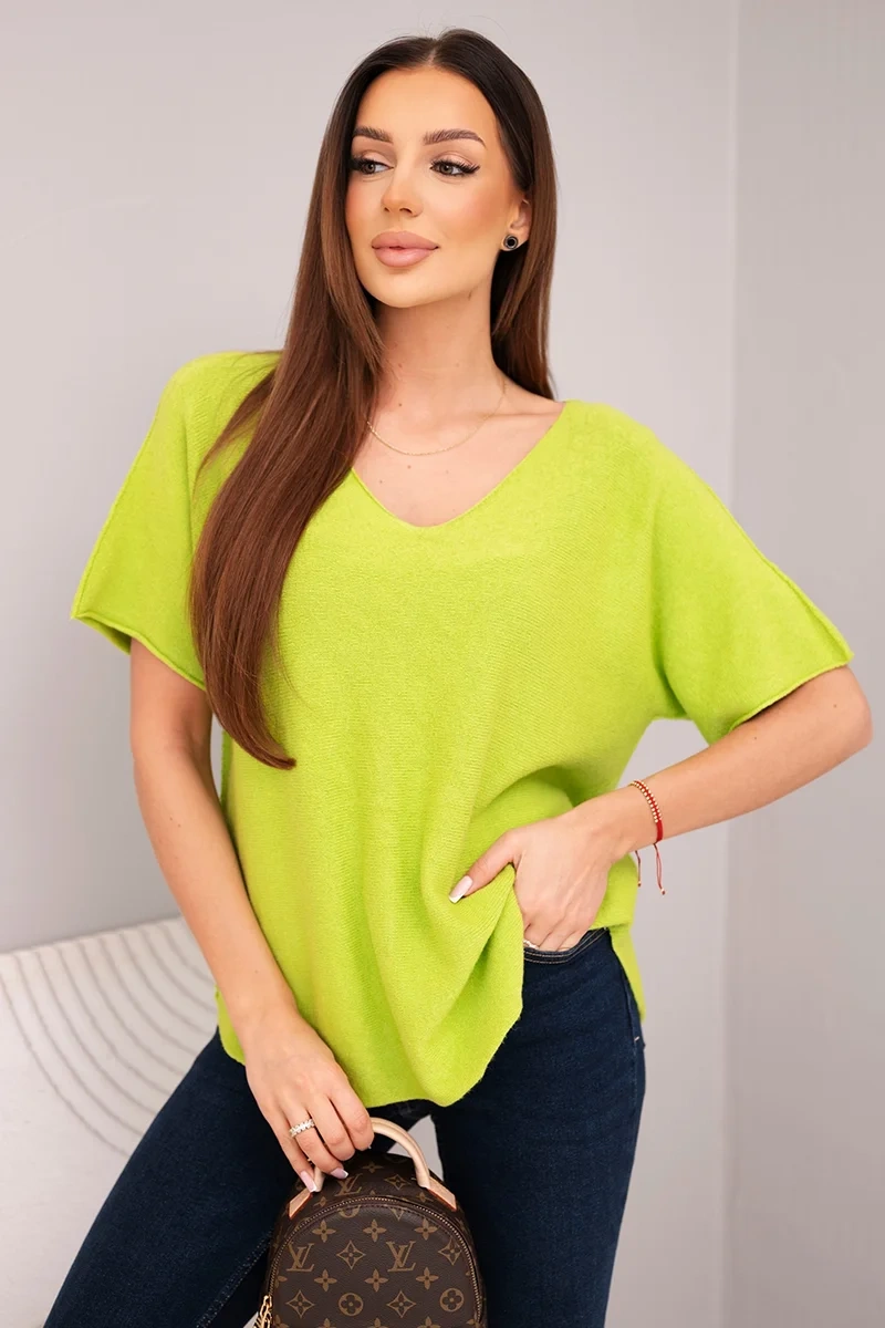 Dámský svetr s krátkým rukávem a V-výstřihem